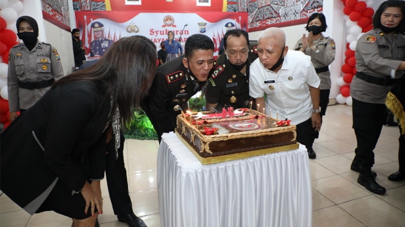 Bupati Asahan Ikuti Upacara HUT Bhayangkara ke-74