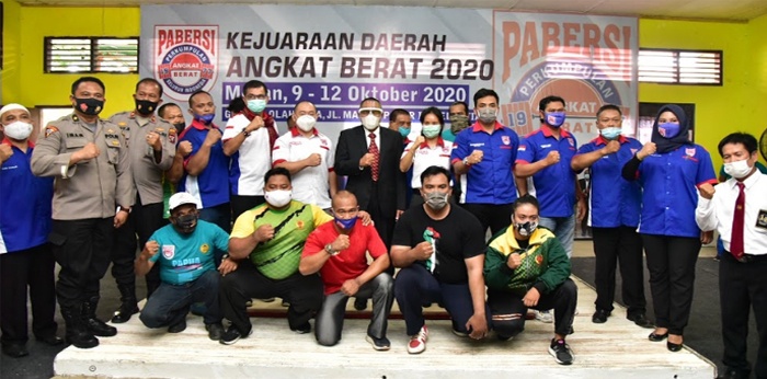 Kejurda Angkat Berat 2020 Dibuka