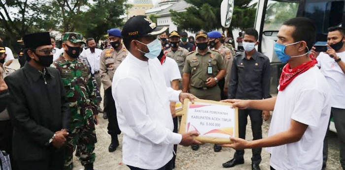 Enam Bulan di Tahanan Thailand, 51 Nelayan Aceh Disambut Pemkab Atim