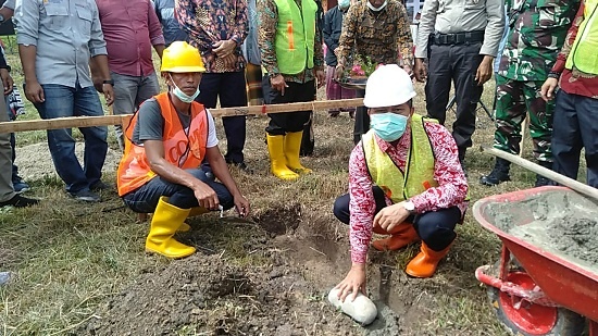 Walikota Langsa Marzuki Hamid Letakan Batu Pertama Pembangunan Rumah Terasi Modern