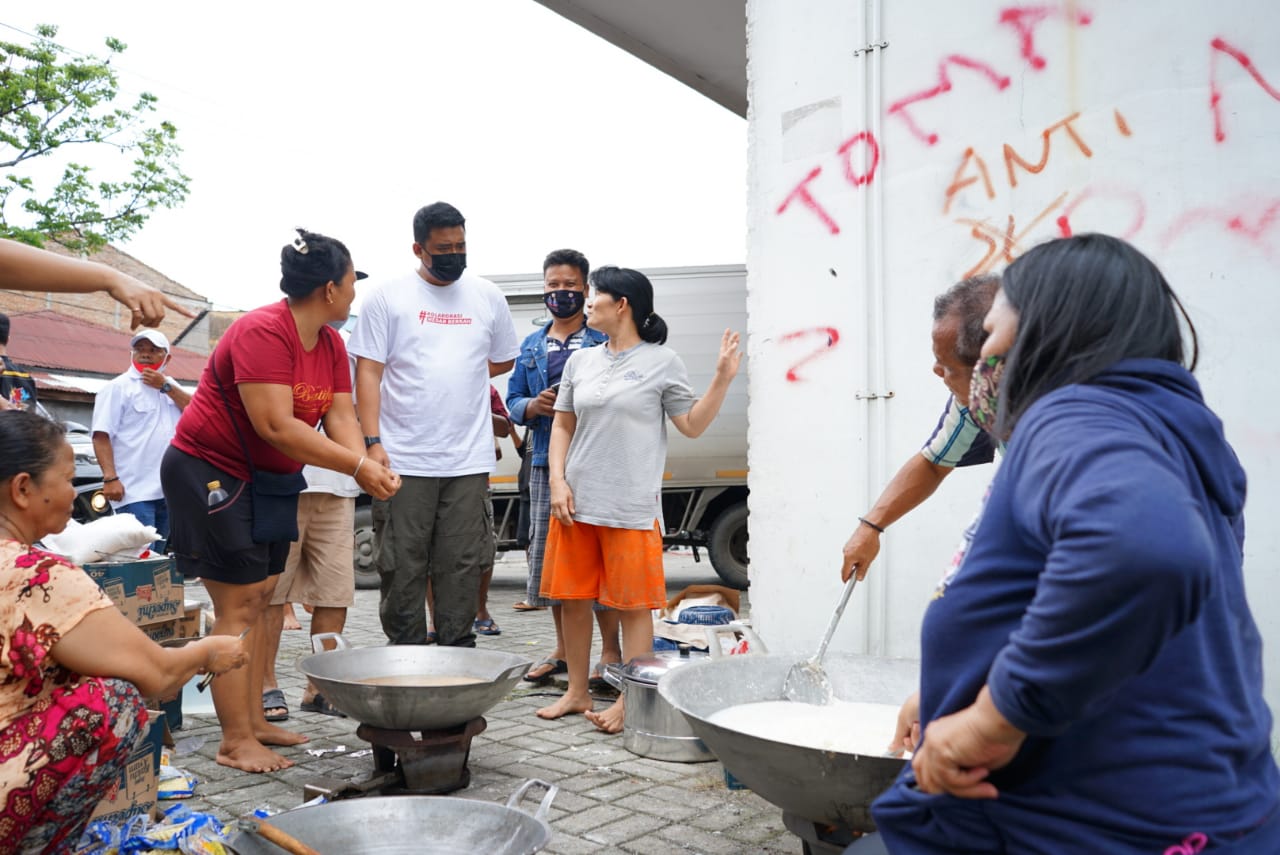 Bobby Nasution Sambangi Korban Banjir di Medan