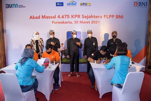 Akad Massal Penyaluran Rumah Bersubsidi Akad Massal Penyaluran Rumah Bersubsidi