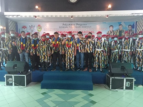 Pengurus Brigsus dan SPK saat pelantikan di Medan Club