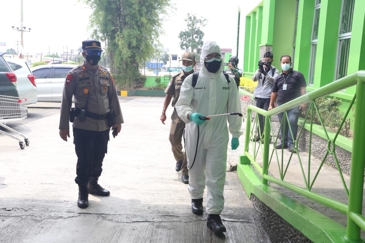 Desinfektan Skala Besar