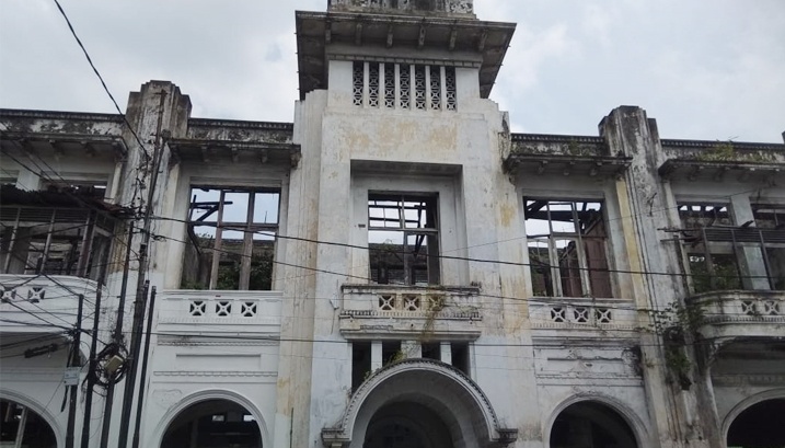 Merdeka Walk Diancang ke Gedung Tua Heritage Warenhuis