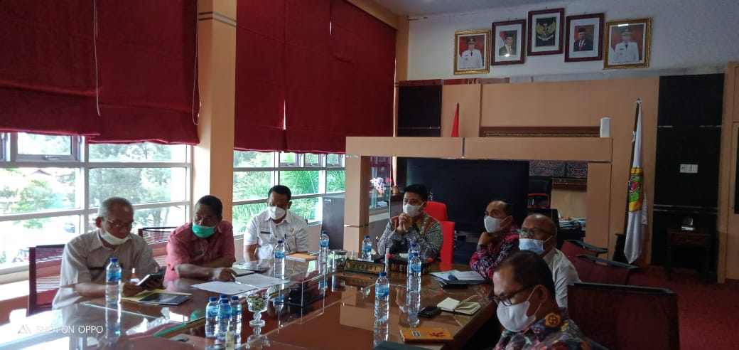 Bupati samosir