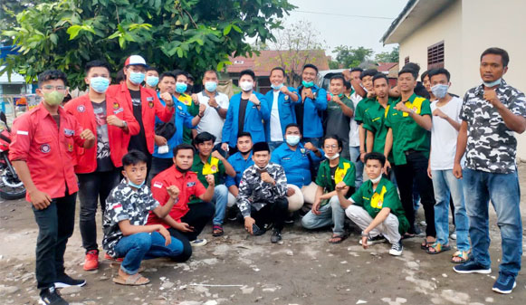 Bantu Masyarakat Terdampak Putingbeliung di Medan Denai