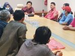 Buruh PT BIA Mengadukan Nasib ke F-PDI Perjuangan Sumut