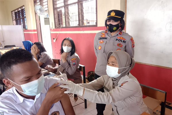 kapolsek medan tuntungan