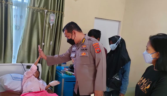 Kapolda Sumut Fasilitasi Pengobatan Anak Penderita Tumor