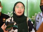 ‘Ratu Lelo’ Akhirnya Bertemu Darma Wijaya