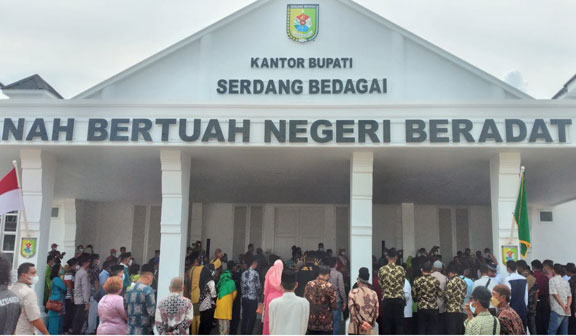 Bupati Resmikan Dua Bangunan Baru Bernilai Rp8 M