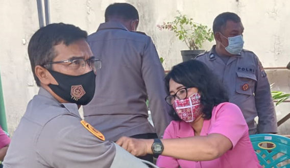 Bhayangkari Polsek Medan Timur Gelar Pasar Murah