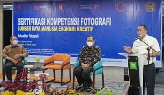 50 Peserta Ikuti Sertifikasi Kompetensi Profesi Fotografer