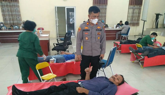 Bersama Wartawan Polres Pelabuhan Belawan Gelar Donor Darah