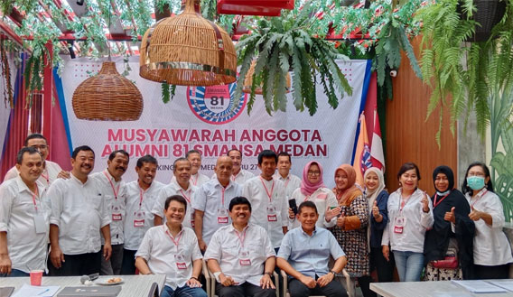 Binsar Situmorang Ketua Alumni 1981 SMAN 1 Medan