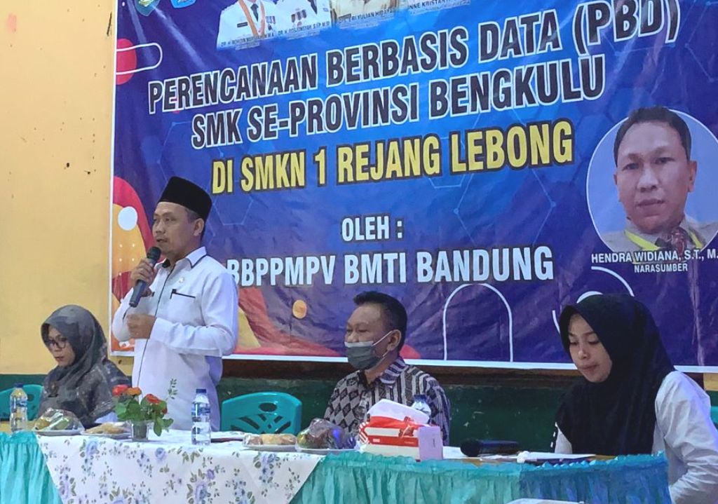 SMKN 1 Rejang Lebong Tuan Rumah Workshop Perencanaan Berbasis Data