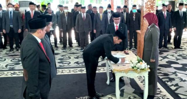 Bupati Purwakarta Lantik Norman Nugraha jadi Sekda