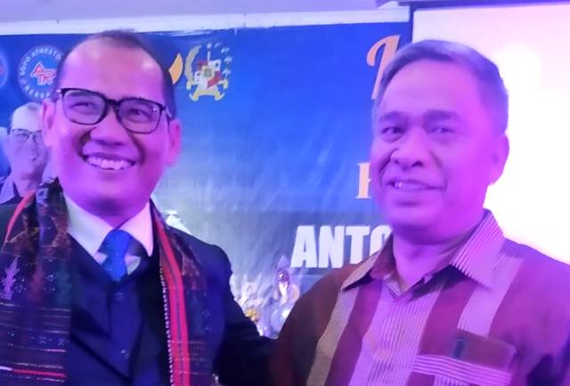 Antonius Tumanggor Luncurkan Buku "Saya Ada Untuk Anda"