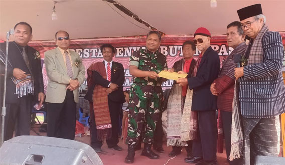 Peletakan Batu Pertama Pembangunan Monumen RBO Pardede Sukses