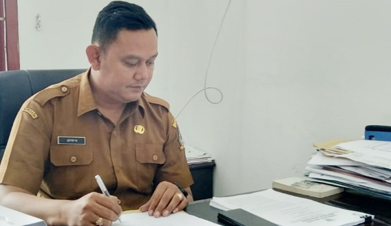 Jepry Nainggolan Pastikan HET LPG 3 Kg di Toba Sesuai Aturan