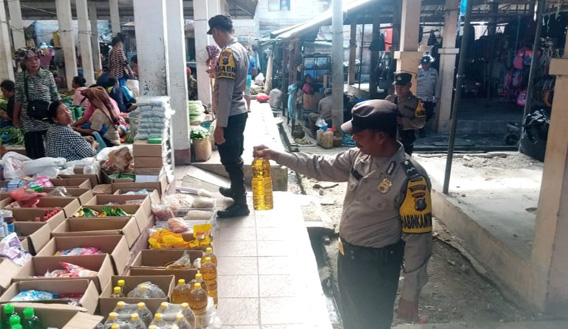 Polsek Palipi Menyapa Pedagang