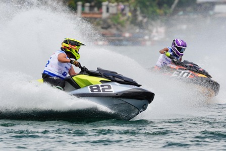 Masyarakat Antusias Saksikan Kejuaraan Dunia Jetski 2024 di Danau Toba