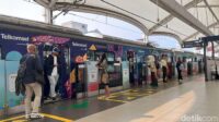 kondisi-terkini-stasiun-mrt-blok-m-usai-beroperasi-kembali-rifkadetikcom_169