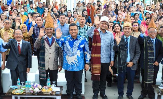 Safari Natal di GKPS Padang Bulan, Ini Pesan Walikota Medan