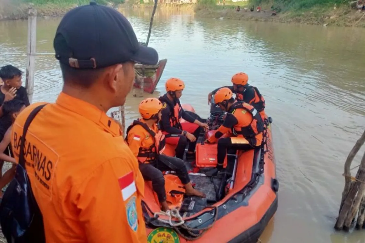 Dua Anak Tewas Terseret Arus Sungai Deli