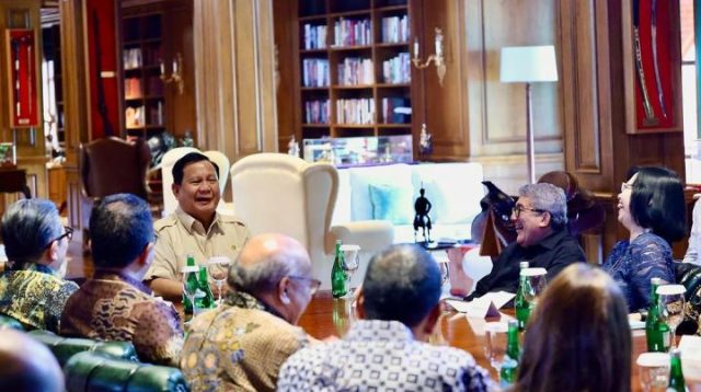 Prabowo Berdiskusi dengan Puluhan Pemred Media Selama Enam Jam