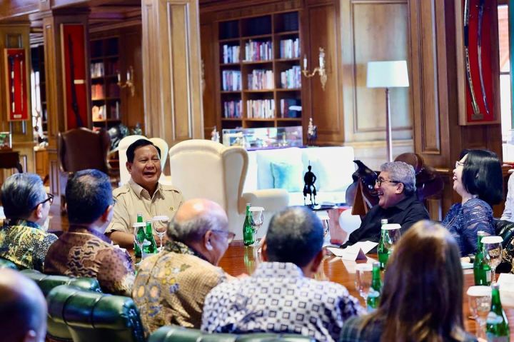 Prabowo Berdiskusi dengan Puluhan Pemred Media Selama Enam Jam