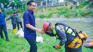 Aksi Mahasiswa Bersih-bersih Sungai Diapresiasi Wali Kota Medan