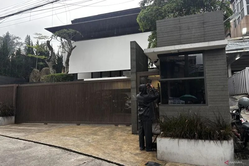 Rumah Ridwan Kamil Sepi Usak Digeledah KPK