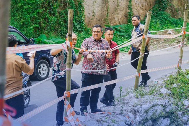Kadis PUPR Sumut Tinjau Jalan Provinsi Ruas Kabanjahe-Kutarakyat