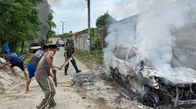 Rebutan Lahan eks PTPN II, Dua Mobil Dibakar