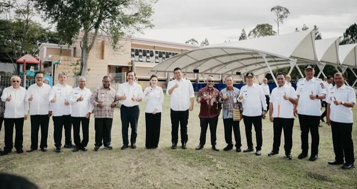 Bobby dan Beberapa Gubernur Kunjungi Kampus Institut Teknologi Del