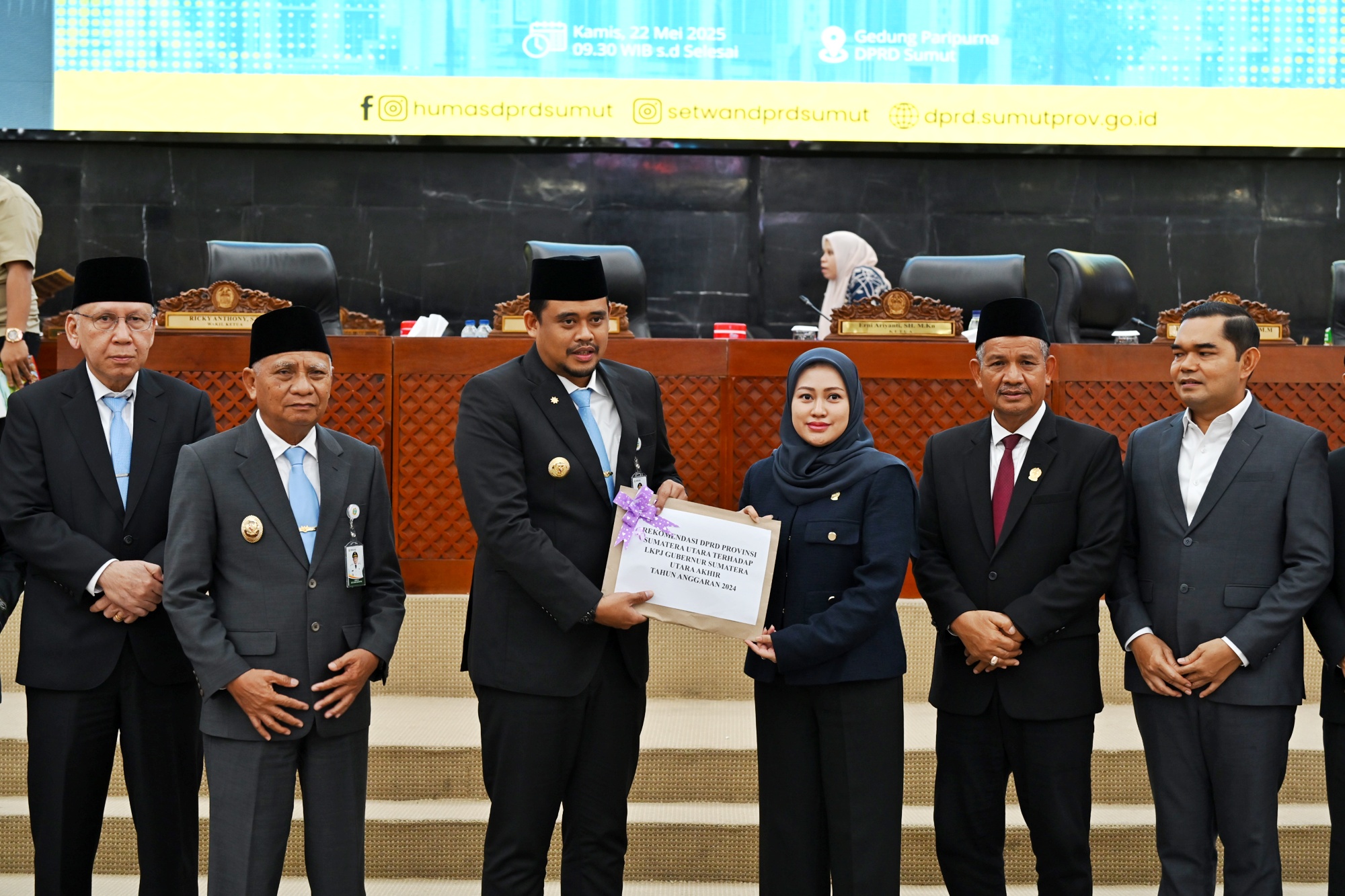 Gubsu_Wagubsu_Sidang-Paripurna-DPRD-Sumut-3