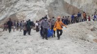 Tambang Batu Kapur di Cirebon Longsor, Tujuh Ditemukan Tewas