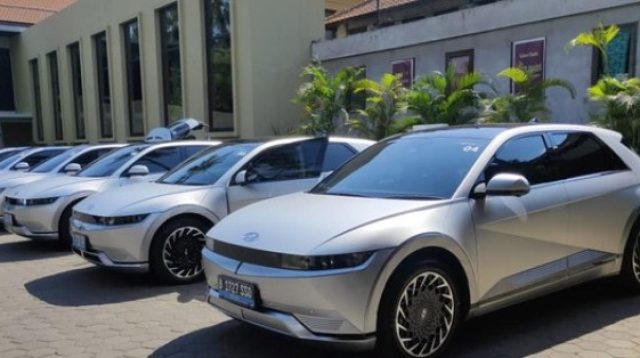 Ini Penyebab Penjualan Mobil Elektrik Melesat di Indonesia