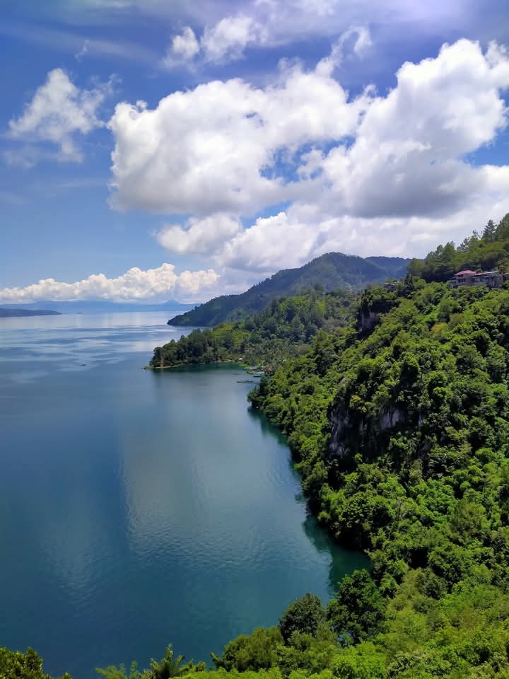 Bobby Nasution Ajak Siswa Miliki Danau Toba