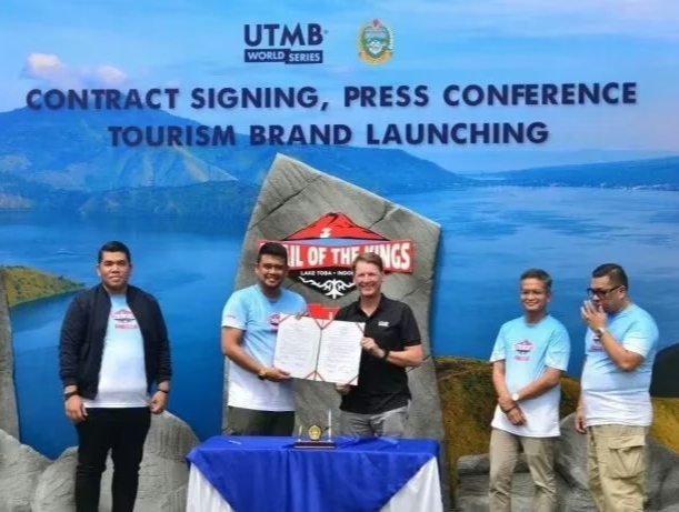 Pertama Dalam Sejarah, Danau Toba Tuan Rumah Lari Lintas Alam Seri Dunia