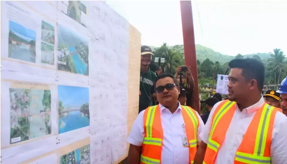Infrastruktur Nias Mulai Dibenahi, Gubernur Sumut Letakkan Batu Pertama Pembangunan Jembatan