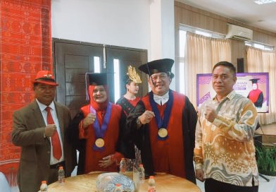 Prof. Raras Sutatminingsih Dikukuhkan jadi Guru Besar USU, KMDT Ucap Selamat