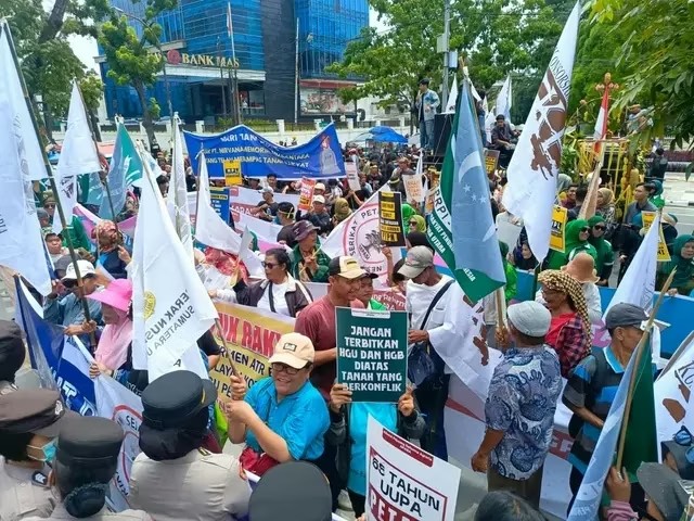 Hari Tani 2025, Ratusan Petani Sumut Unjuk Rasa di Kantor Gubernur