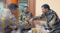 Bobby Nasution Sambangi Gubernur Aceh Mualem di Restoran