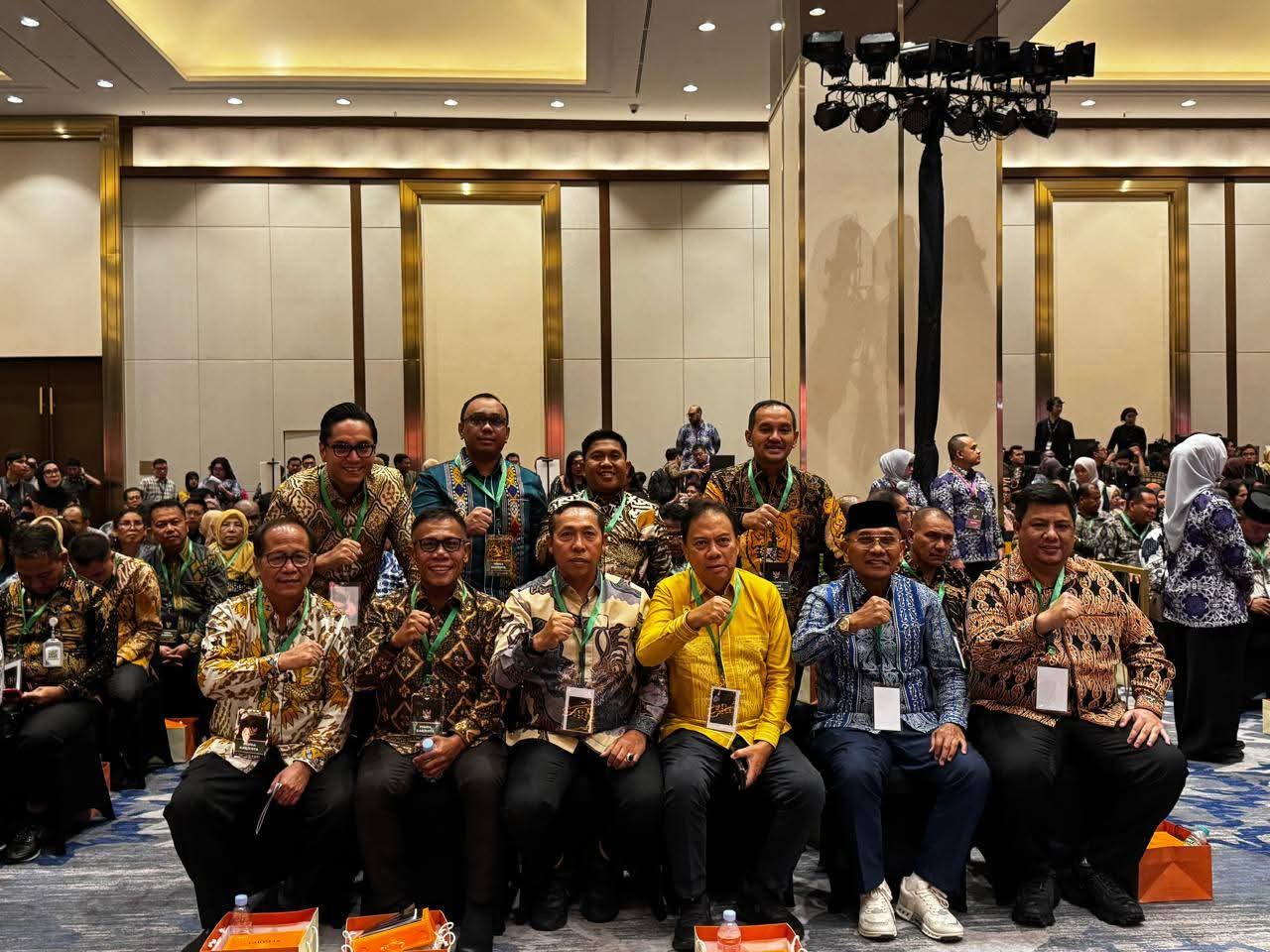 Tapanuli Utara Raih Penghargaan UHC Awards Kategori Madya