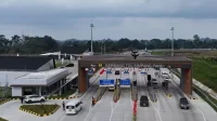Gerbang tol Simpang-Panei Akses medan Ke Danau Toba