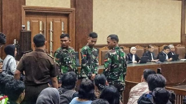 penjelasan kejagung soal tiga anggota tni
