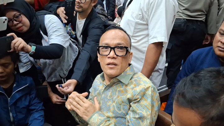 Sidang Perdana